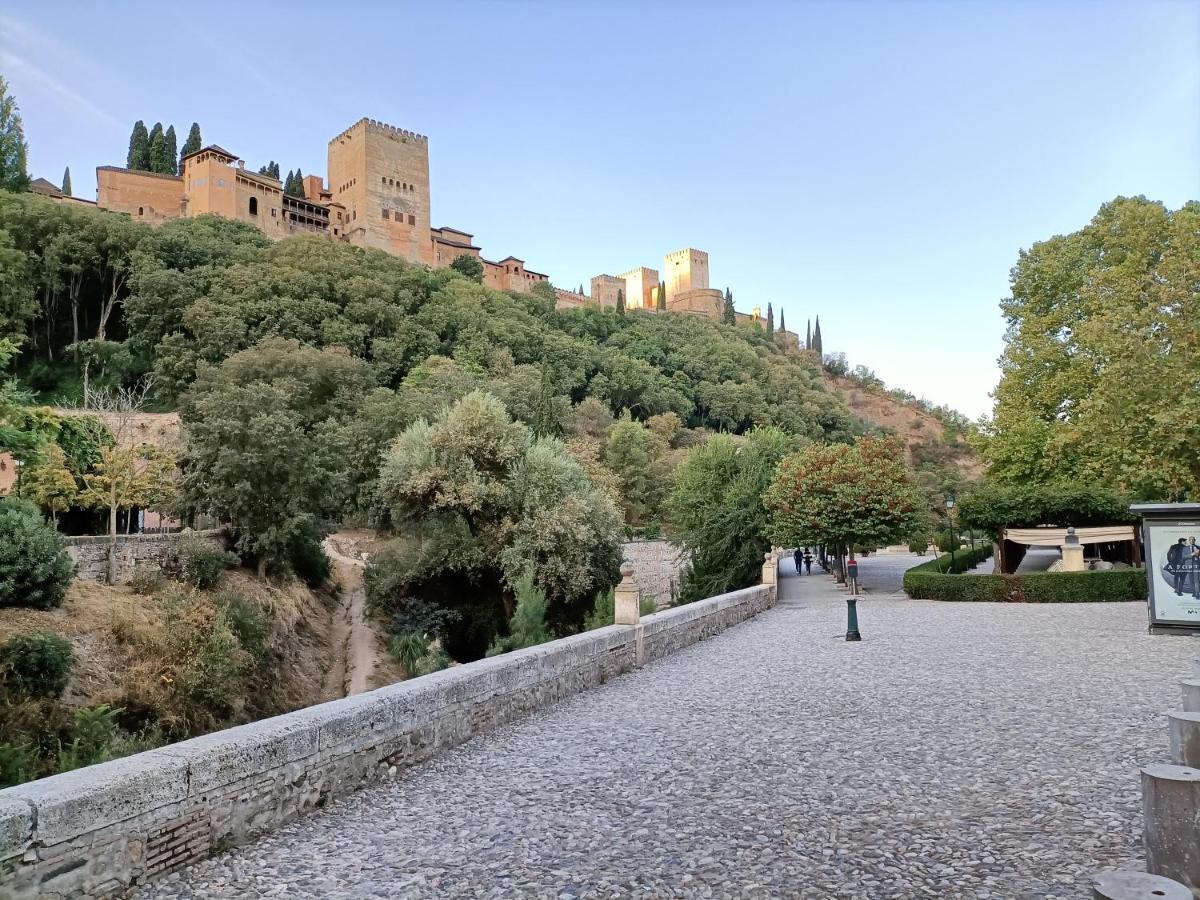 Casa Yamur Bajo La Alhambra Гранада Екстериор снимка